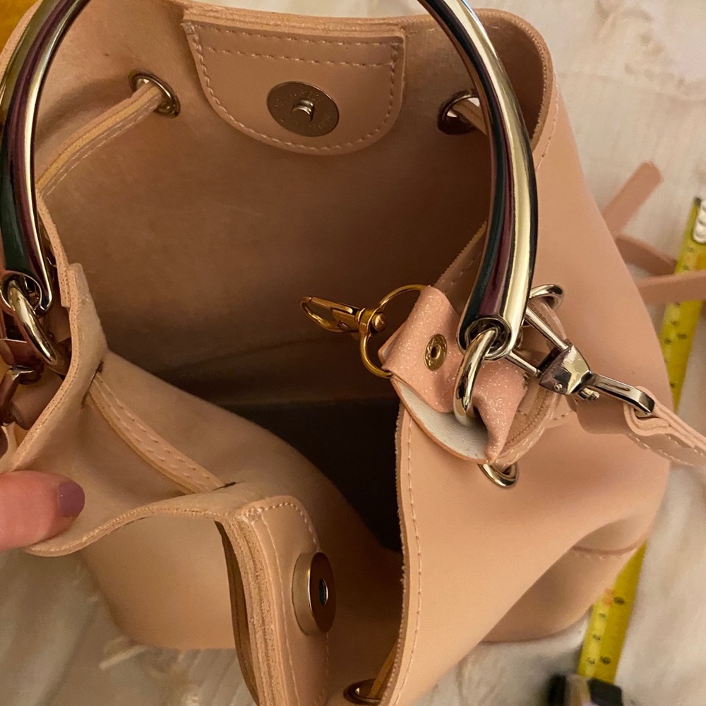 Laura Ashly purse - Picture 2 of 2